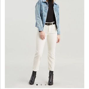 Levis wedgie corduroy pants